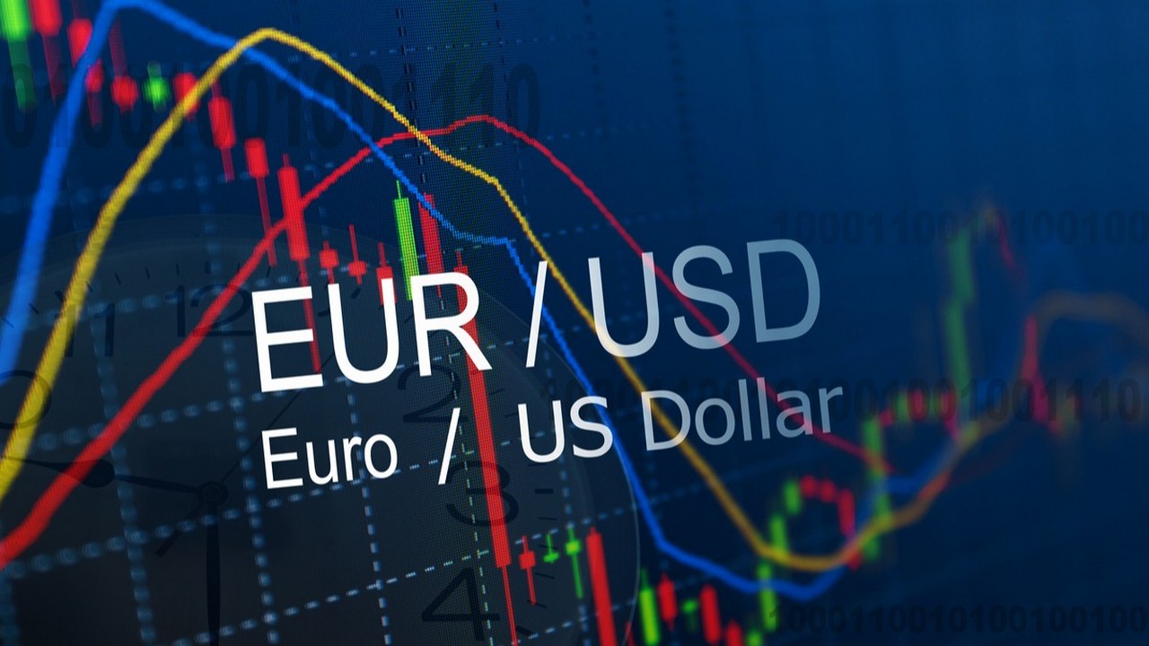Ausblick: Das Währungspaar EUR/USD befindet sich weiterhin klar im Abwärtstrend, aktuell aber in einer normalen Aufwärtskorrektur.  Bild und Copyright: autsawin uttisin / shutterstock.com.