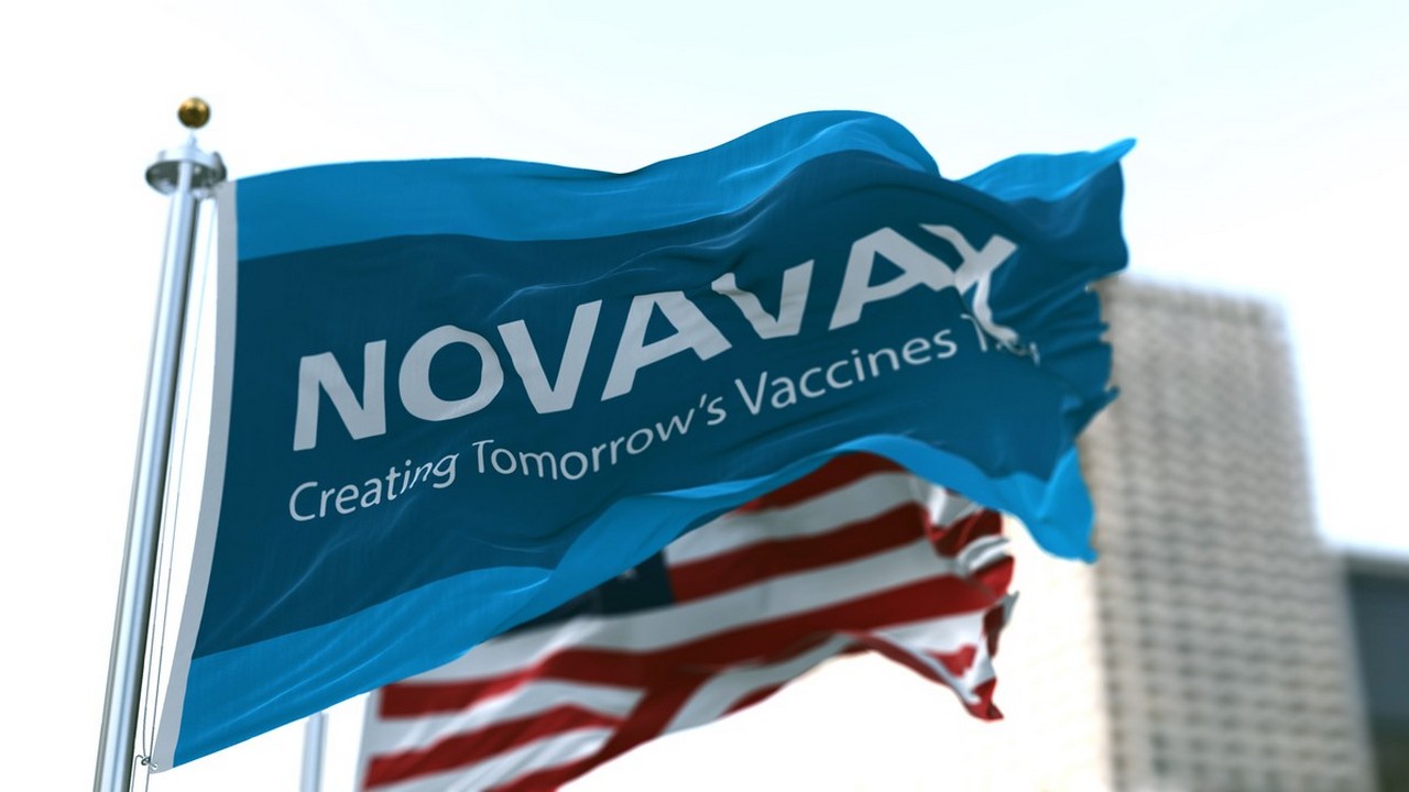 Novavax kann einen angepassten COVID-19 Impfstoff in den USA auf den Markt bringen. Bild und Copyright: rarrarorro / shutterstock.com.