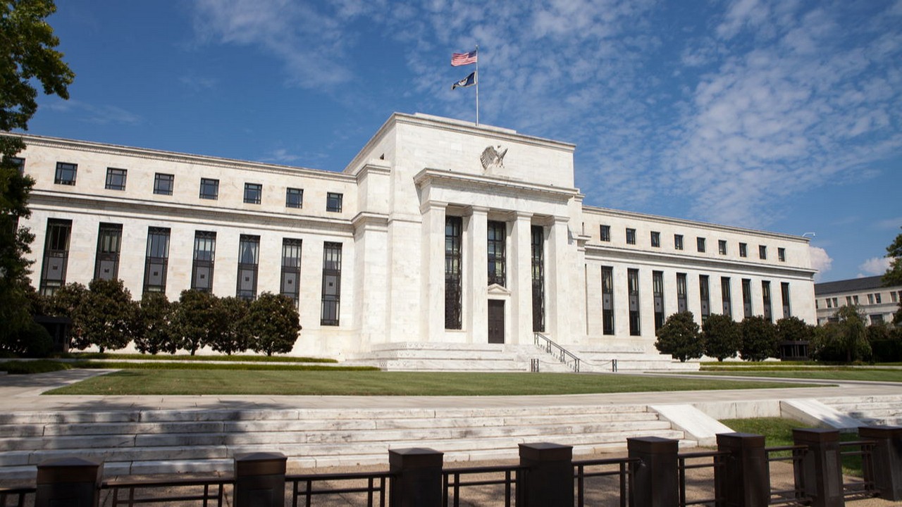 US-Notenbank Federal Reserve, kurz Fed. Bild und Copyright: Mark Van Scyoc / shutterstock.com.