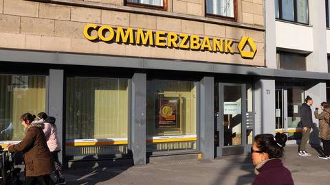 Commerzbank Aktie Kursziel Sinkt Deutlich Aktie Stabil 4investors News