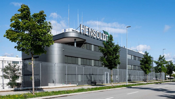 Hensoldt-Zentrale in Taufkirchen. Bild und Copyright: Hensoldt.